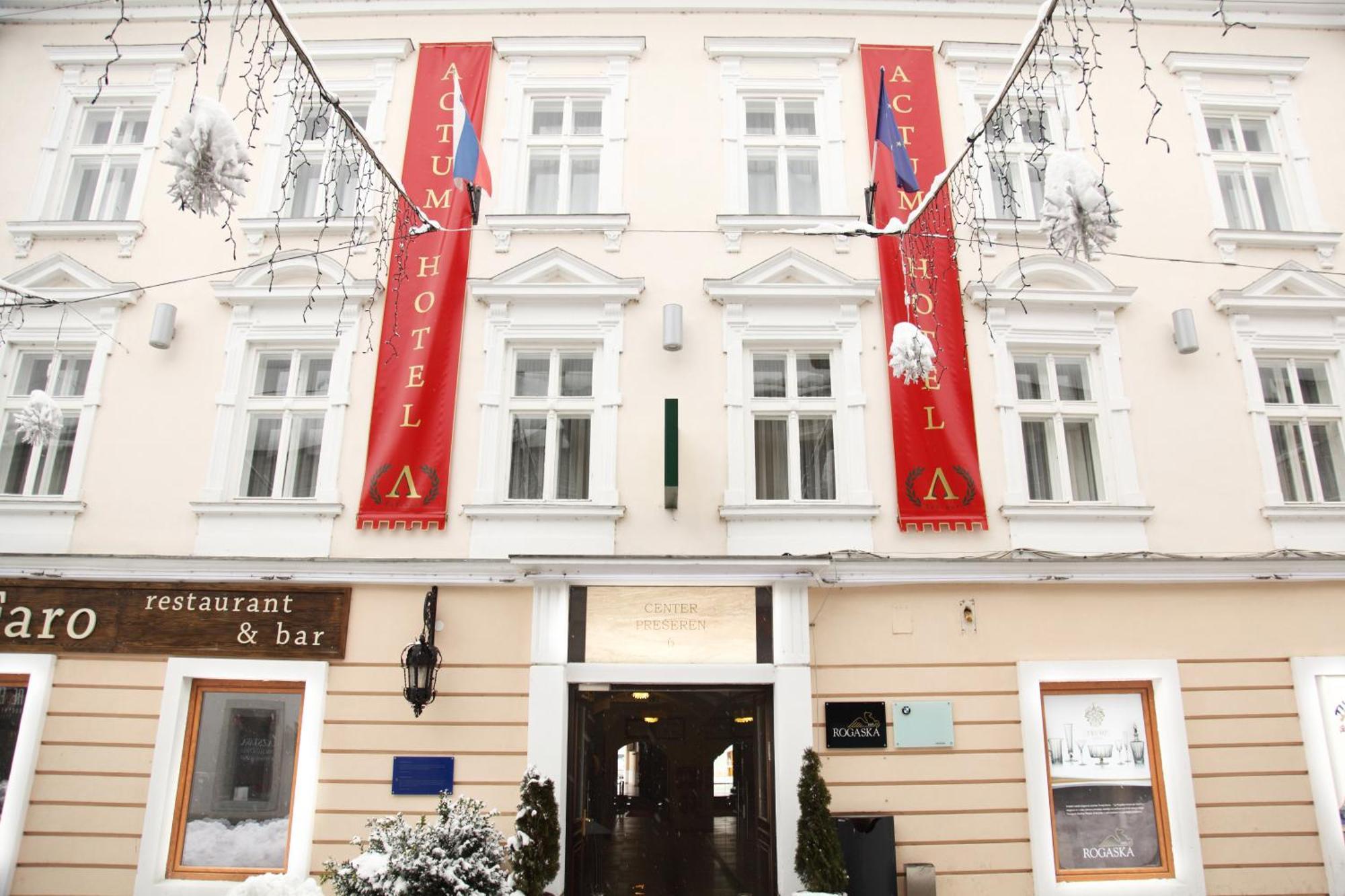 Hotel Actum Kranj Eksteriør bilde
